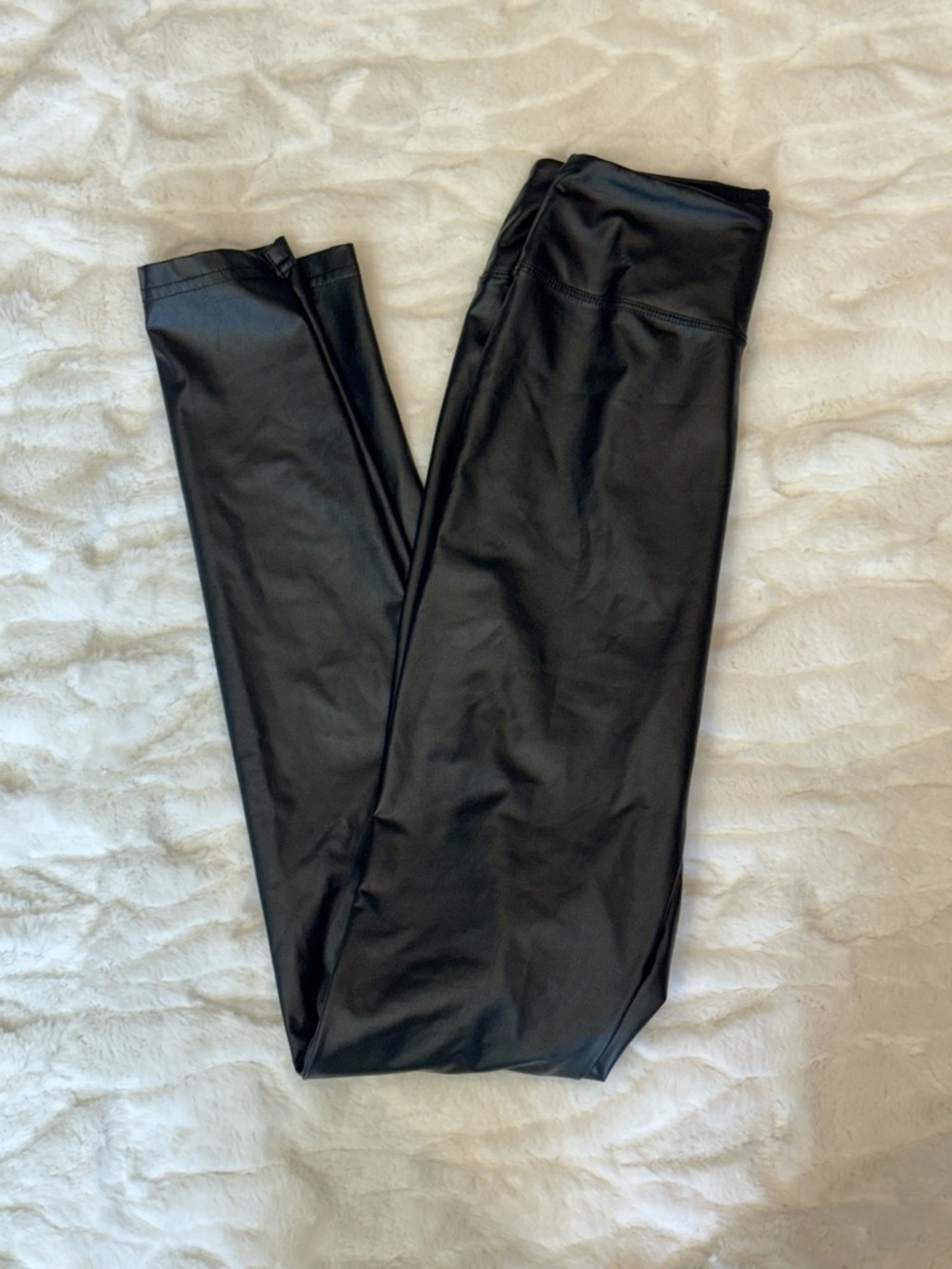 Offline by Aerie Black Faux Leather Leggings Size Small